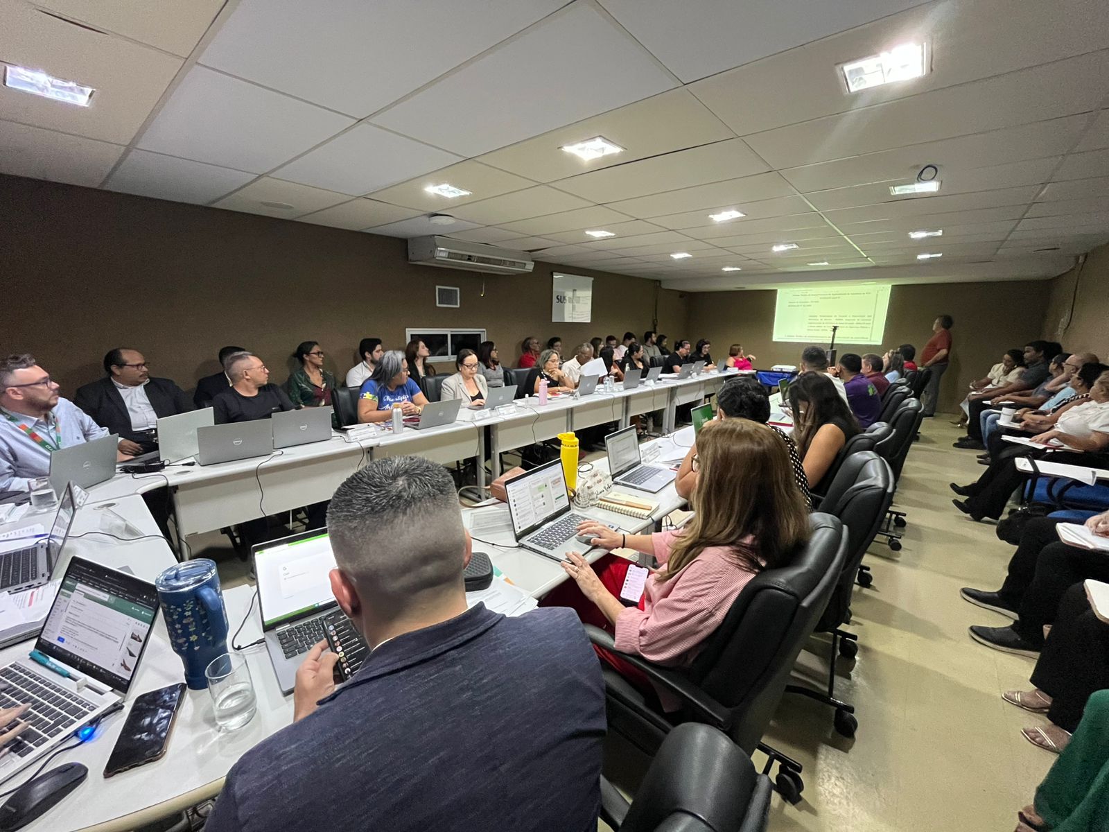 Cesau promove reunião extraordinária sobre transferência do Hospital e Maternidade José Martiniano de Alencar
